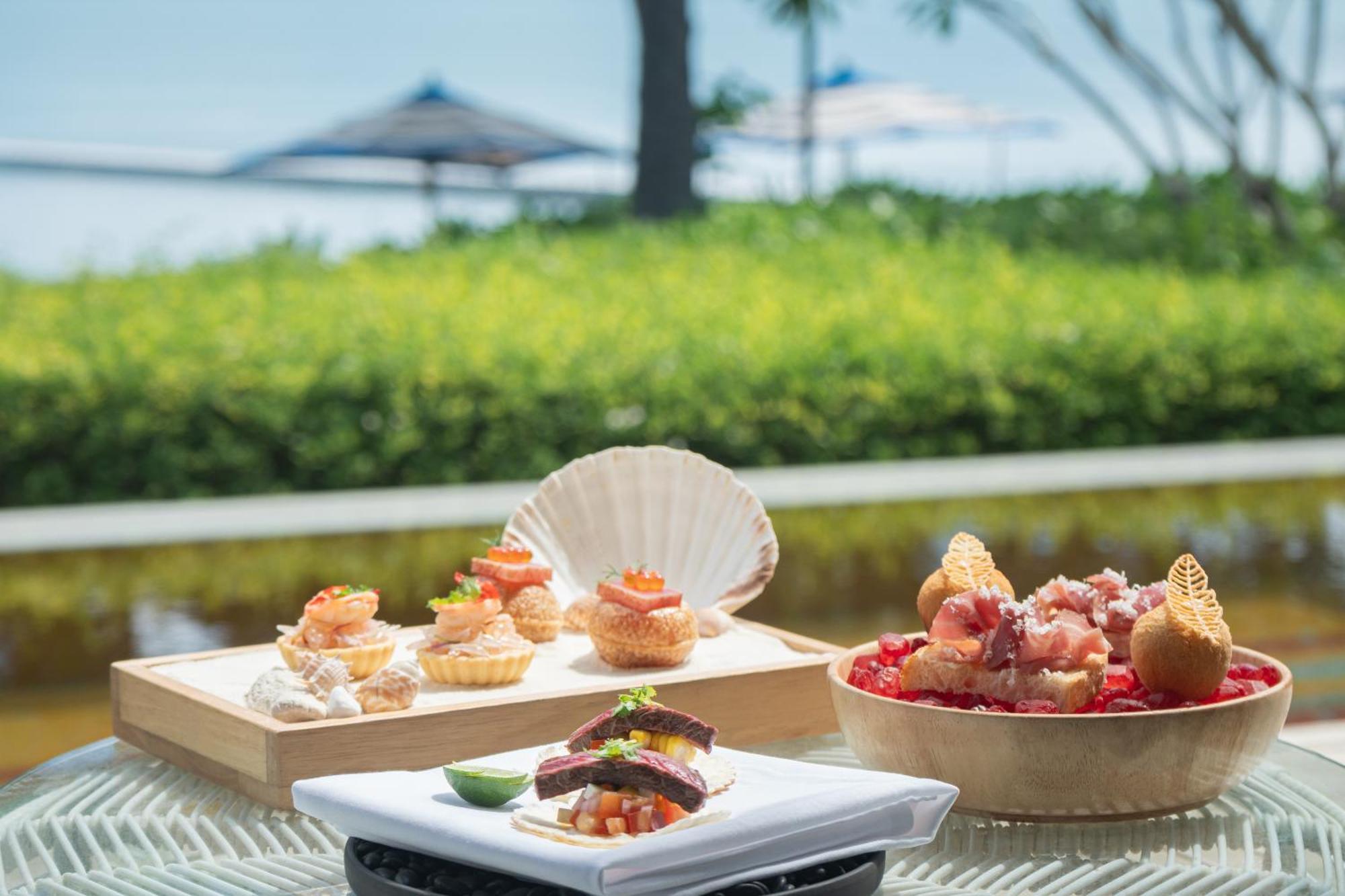 Hyatt Regency Koh Samui Hotel Bãi biển Chaweng Ngoại thất bức ảnh A selection of tapas